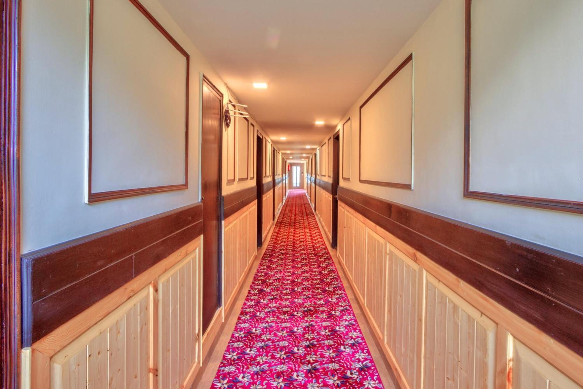 The Katoch Grand Resort Manāli Exteriér fotografie