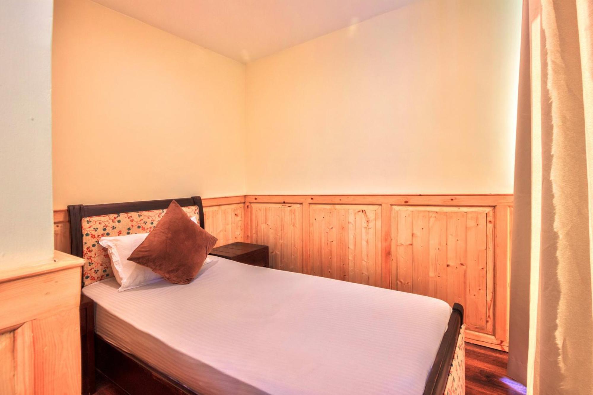 The Katoch Grand Resort Manāli Exteriér fotografie